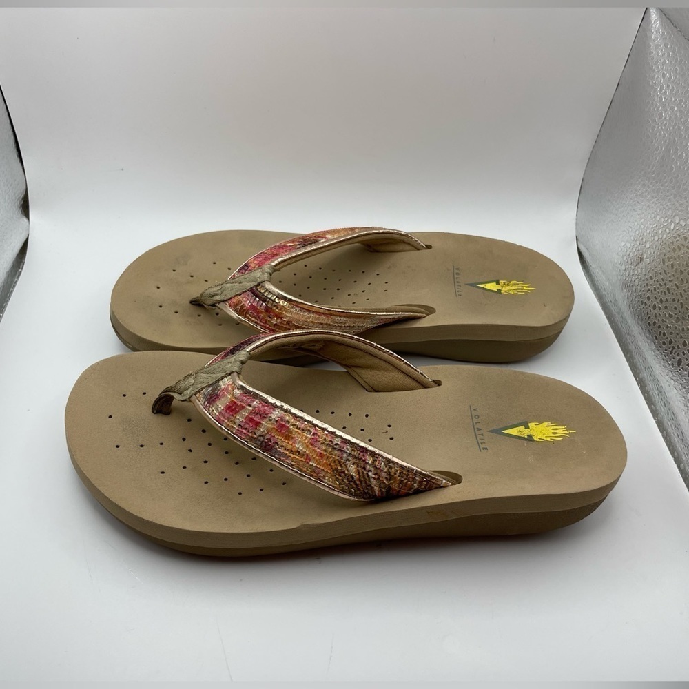 Volatile sequin wedge thong sandals size 8